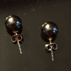 CHAULRI  Tahitian Pearl Post Earrings